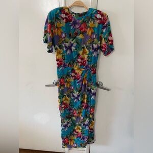 TALBOTS | 90s Vintage 100% Silk Tropical Floral Print Dress size 6